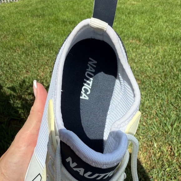 Nautica Anokin Cream / White Athletic Shoes SZ 8 - Picture 6 of 12